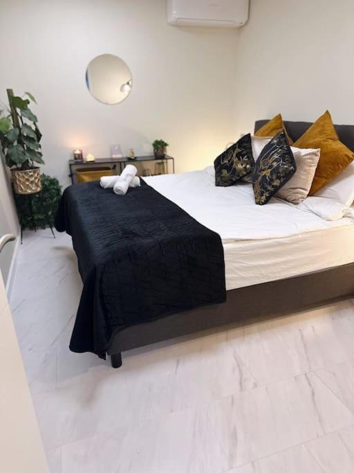 Wellness Studio Tiel Met Sauna En Jacuzzi ภายนอก รูปภาพ